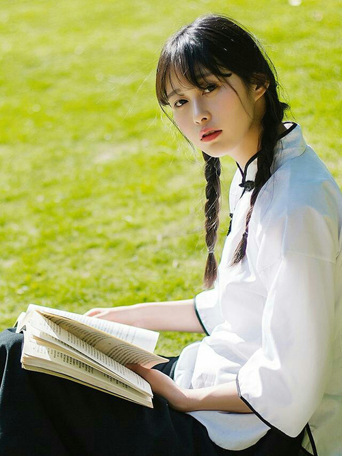 洪都拉斯黑马狂奔!无名小卒恩佐三记绝杀,把韩国足球踢回现实